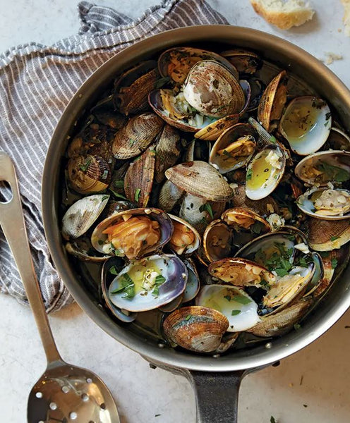 Live Canada/US Manila Clams - Evergreen Seafood